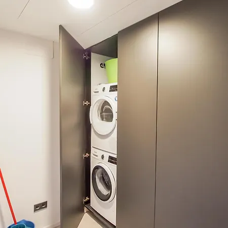 Appartement Sleep & - Luxury With Views-placa Del Vi *