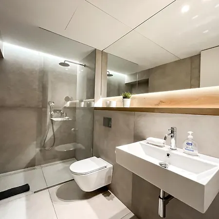 Sleep & - Luxury With Views-placa Del Vi