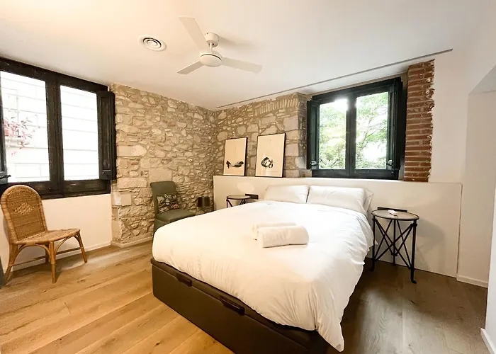 Appartement Sleep & - Luxury With Views-placa Del Vi *