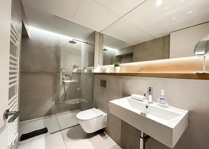 Sleep & - Luxury With Views-placa Del Vi