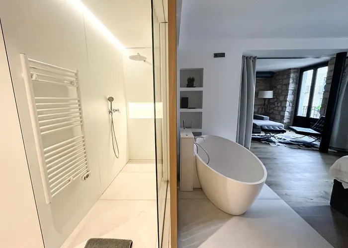 Sleep & - Luxury With Views-placa Del Vi *