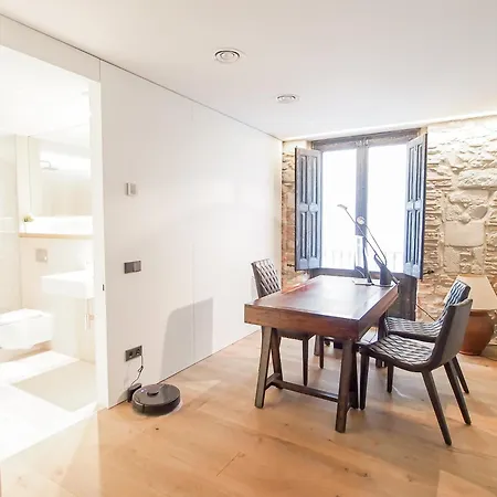 Sleep & - Luxury With Views-placa Del Vi Апартаменты *